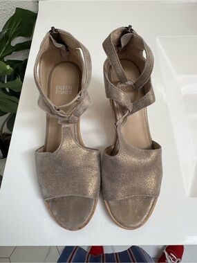 Eileen Fisher Metallic Taupe Open-Toe Suede Heels Wooden Block Heel